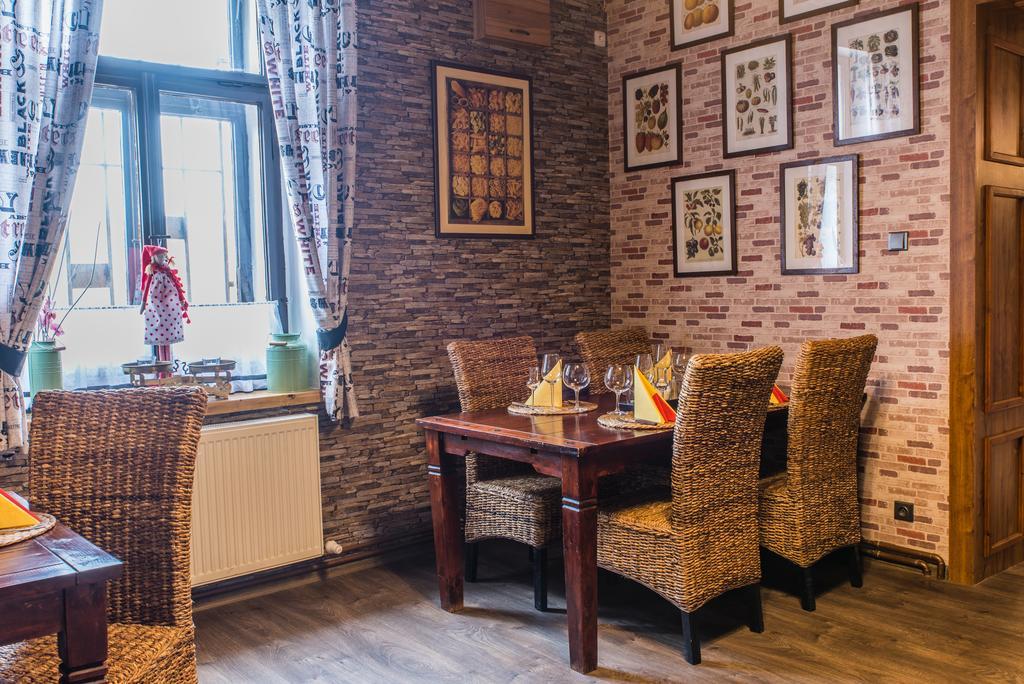 Отель Restaurace Stara Lipa Ческа-Липа Экстерьер фото